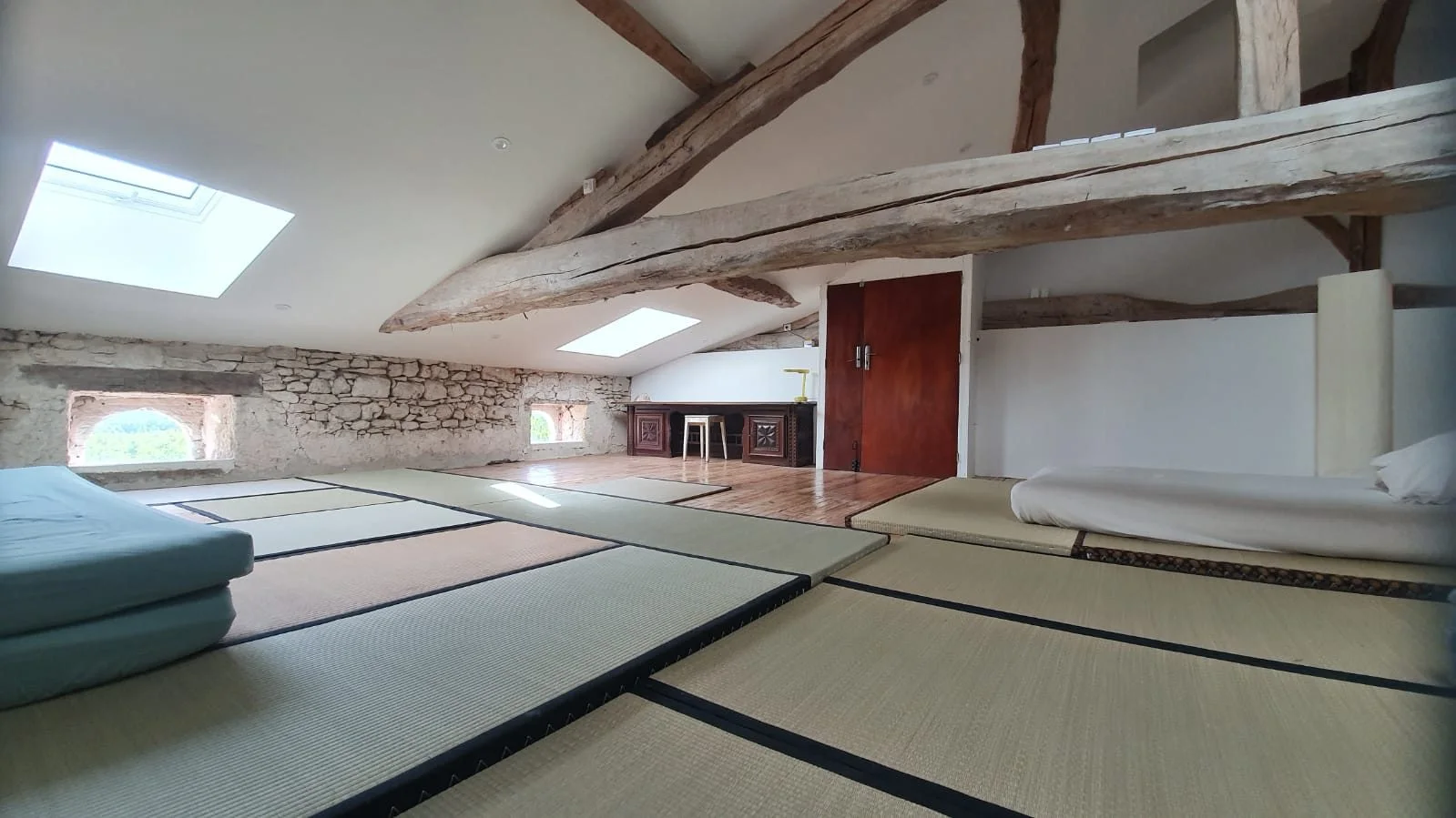 Dojo sous les toits du domaine